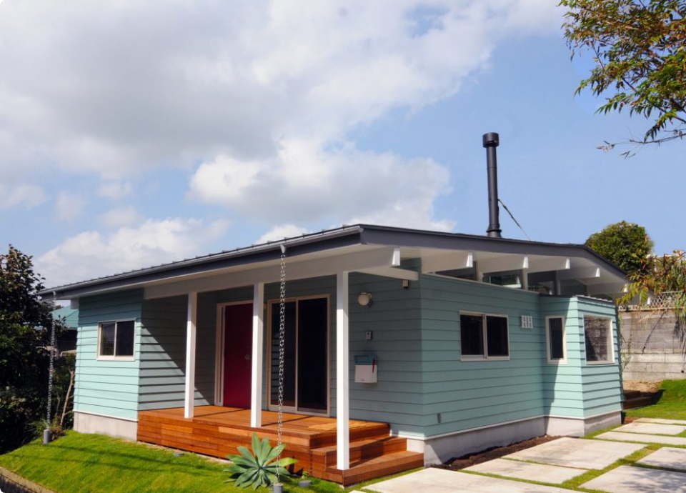 HOLIDAY HOUSE